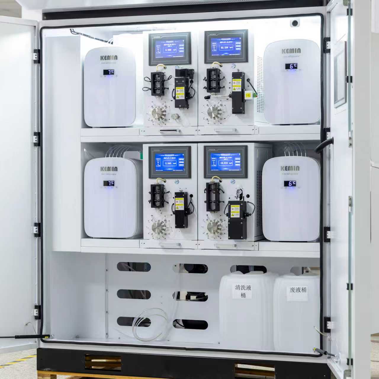 Outdoor Small-scale Automatic Water Quality Monitoring Station